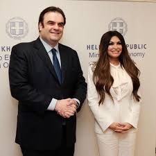 Συνάντηση Πιερρακάκη με Γκίλφοϊλ για επενδύσεις και οικονομική συνεργασία