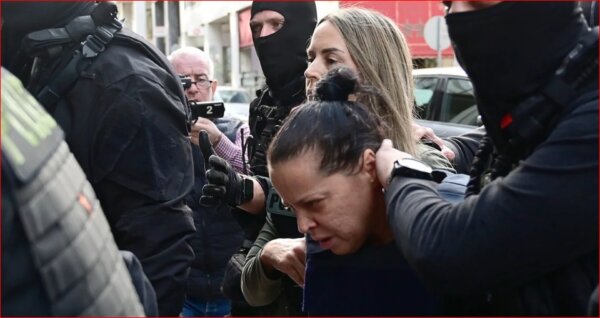 Ανατροπή: Η νύφη-δολοφόνος της Σαλαμίνας δεν αποδέχεται τη δολοφονία -Λέει ότι δεν θυμάται τίποτα