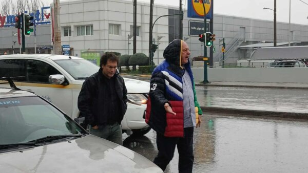 Βόλος: Αυτοψία Μπέου σε σημεία που στο παρελθόν είχαν πλημμυρίσει – Αιχμές προς Κουρέτα για το κλείσιμο των σχολείων (φωτό – βίντεο)