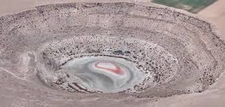 H γη καταρρέει στην Τουρκία: Γιατί έχουν ανοίξει εκατοντάδες τεράστιες καταβόθρες