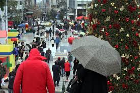 Κάλαντα με βροχές, χειμερινές θερμοκρασίες από την Παρασκευή