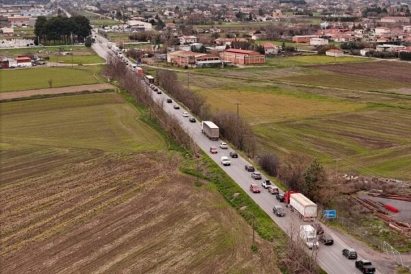 Νίκαια Λάρισας: Από παρακαμπτήριους η κυκλοφορία
