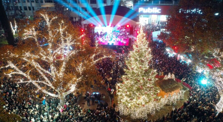 Δημος Λαρισαίων: Παραμονή Πρωτοχρονιάς με drone show στην κεντρική πλατεία
