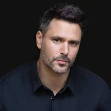 Μιχάλης Λεβεντογιάννης: Είμαι στα δικαστήρια με θαυμάστρια, μου είχε στείλει γλάστρα που είχε μέσα κοριό