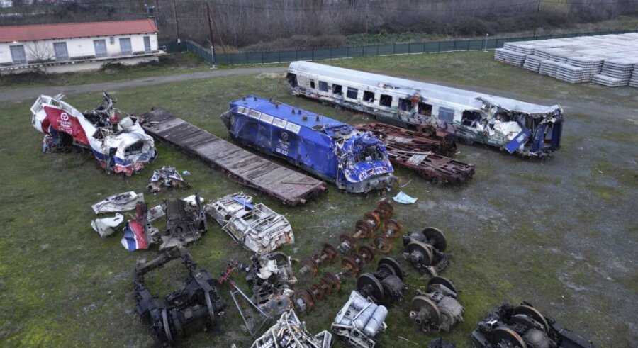 Τέμπη: Επιδόθηκαν οι αγωγές στη Γερμανία σε Bayer και Siemens