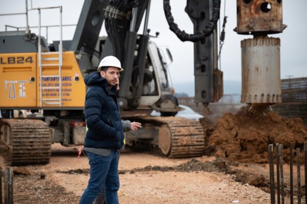 Κ. Κυρανάκης για έργα αποκατάστασης στη Θεσσαλία: Τα νέα τρένα θα κινούνται με ασφάλεια και αξιοπιστία
