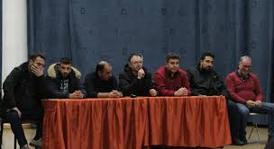 Oι αγρότες αποχωρούν από το μπλόκο της Νίκαιας – Συλλαλητήριο με τρακτέρ στη Λάρισα