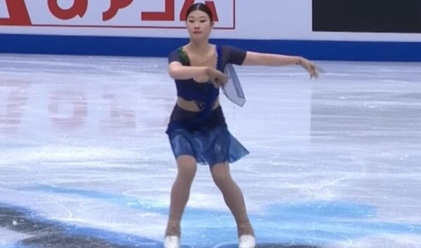 Κινέζα αθλήτρια διέπρεψε στο καλλιτεχνικό πατινάζ με την «Αστερομάτα»