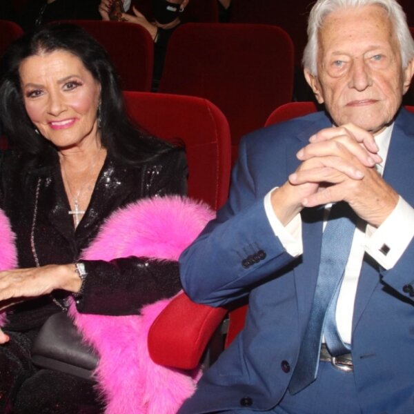 Πέθανε ο σύντροφος της Ζωζώς Σαπουντζάκη, Πύρρος Αναγνωστόπουλος