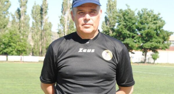 Πένθος στην ΑΕΛ: Εφυγε ο παλαίμαχος τερματοφύλακας Γιάννης Κουβεντάρης