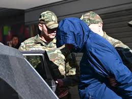 Υπόθεση κατασκοπείας: Προθεσμία να απολογηθεί την Τρίτη πήρε ο σμήναρχος – «Μίλησε» το κινητό του