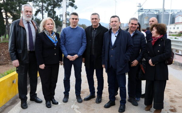 Δήμας – Κουρέτας επιθεώρησαν τα υπό κατασκευή οδικά έργα σε περιοχές της Λάρισας και της Θεσσαλίας