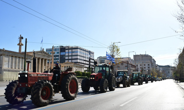 Αναχωρησαν οι αγρότες από το Σύνταγμα