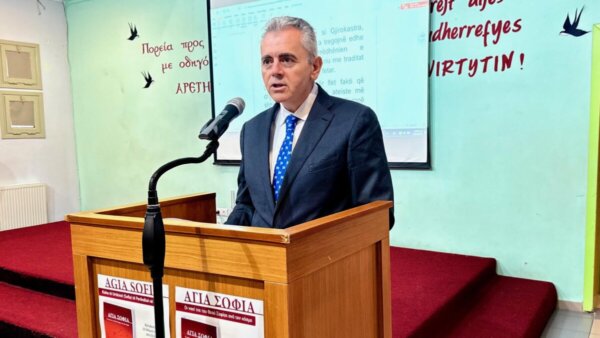 Μ. Χαρακόπουλος στο Αργυρόκαστρο: Μάθημα για την Ευρώπη η αναβίωση της πίστης στις πρώην κομμουνιστικές χώρες