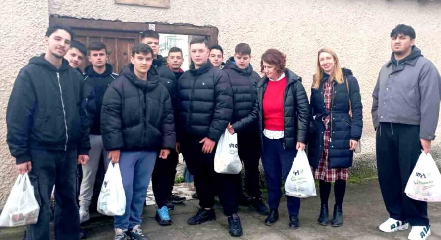 Προσφορά στο Σύλλογο “Ελπίς” από τον Τομέα Γεωπονίας του ΕΠΑΛ Τυρνάβου