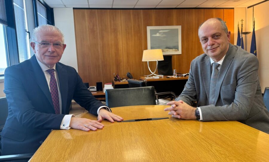 Συνάντηση Καπετάνου με τον Πρόεδρο του ΕΛΓΑ Ανδρέα Λυκουρέντζο για την στήριξη των κερασοπαραγωγών του νομού Λάρισας από τον παγετό-Ζημιές και στα σιτηρά από τις βροχοπτώσεις στο Δ.Κιλελέρ