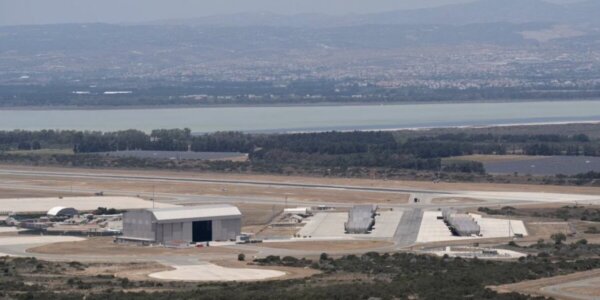 Αναχαιτίστηκε και δεύτερο drone στις βρετανικές βάσεις στην Κύπρο, κλειστά σχολεία σήμερα, έφυγαν οι κάτοικοι από το Ακρωτήρι