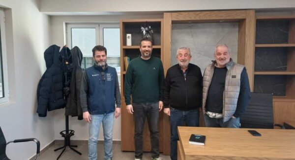 Επίσκεψη Μπαρμπούτη στον Συνεταιρισμό Αγελαδοτρόφων και Προβατοτρόφων Δυτ. Θεσσαλίας