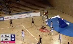 Πρωην παικτης της Καρδιτσας κάρφωσε στο καλάθι… και η μπασκέτα τον καταπλάκωσε!