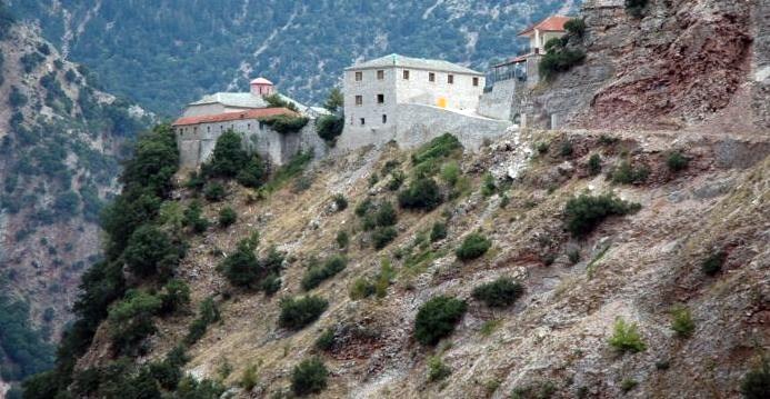 Καρδίτσα: Σημαντικές ζημιές στην Ιερά Μονή Σπηλιάς μετά τον σεισμό