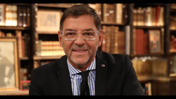 Τσαγκαράκης: «Πάγωσαν» οι λογαριασμοί του γνωστού γκαλερίστα – Δεσμεύτηκε περιουσία εκατοντάδων χιλιάδων ευρώ