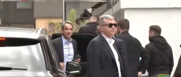 Στον Ευαγγελισμό ο Μητσοτάκης: Κρίσιμες ώρες για Μυλωνάκη – Οι τελευταίες πληροφορίες