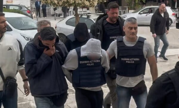 Κεφαλονιά: Κενά και αντιφάσεις στις καταθέσεις των κατηγορουμένων για τον θάνατο της Μυρτούς