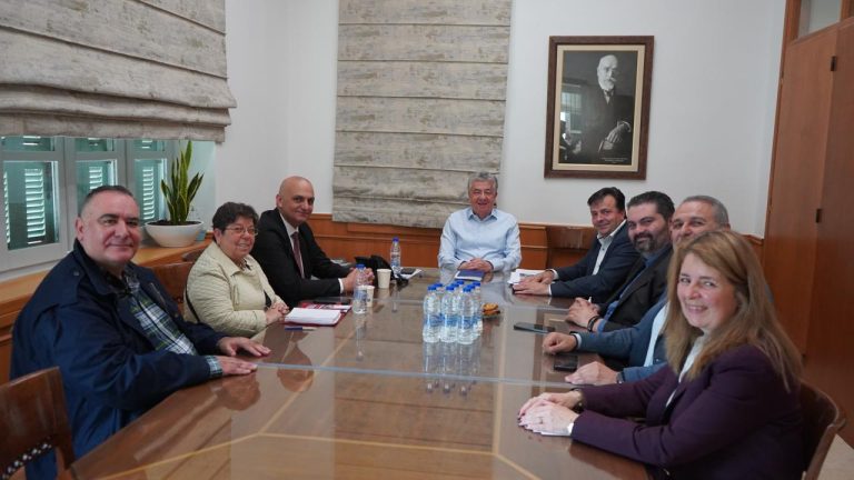 Θεσσαλία και Κρήτη “ενώνουν” τις δυνάμεις τους στον αγροδιατροφικό τομέα