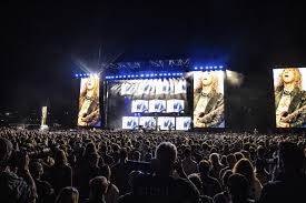 Metallica: Ενθουσιασμός για τη συναυλία έπειτα από 16 χρόνια – Ασφυκτικά γεμάτο το ΟΑΚΑ, αυξημένα μέτρα ασφαλείας
