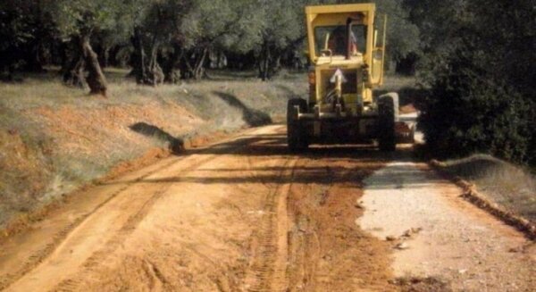 Π.Ε. Λάρισας: 7,3 εκατ. ευρώ για 12 έργα αγροτικής οδοποιίας στους δήμους
