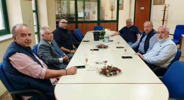 Στο Οινοποιείο του Συνεταιρισμού Τυρνάβου αντιπροσωπεία της ΔΕΕΠ ΝΔ Λάρισας