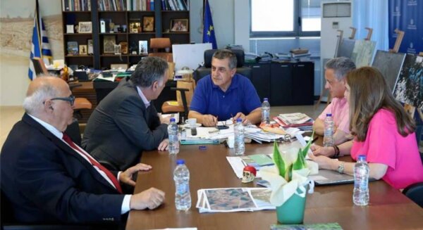 Ανανεώνεται η συνεργασία Περιφέρειας Θεσσαλίας – ΕΦΕΤ για την ασφάλεια και την ποιότητα των τροφίμων
