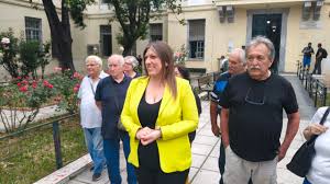 Κωνσταντοπούλου: Ο Μπέος αντιμετωπίζει το δικαστήριο σαν αγώνα που μπορεί να στήσει