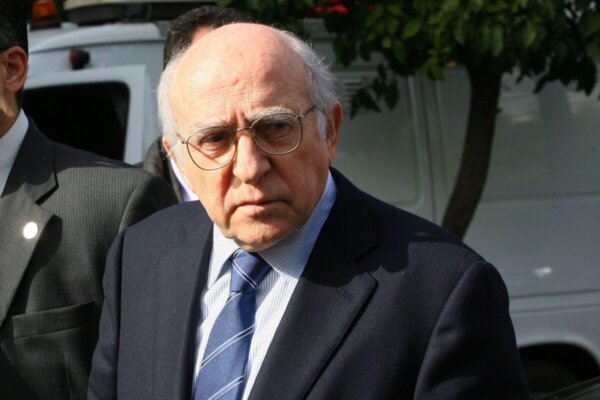 Περιφέρεια Θεσσαλίας: Ψήφισμα Περιφερειακού Συμβουλίου για τον εκλιπόντα Γεώργιο Σουφλιά