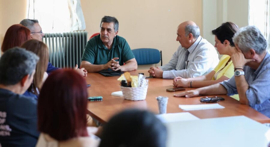 H ψυχική υγεία δείκτης ποιότητας ζωής και κοινωνικής συνοχής – Επίσκεψη του περιφερειάρχη στις τέσσερις δομές της Λάρισας