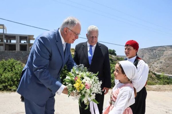 Ο Κωνσταντίνος Τασούλας ανακηρύχθηκε επίτιμος δημότης Αγαθονησίου – «Πατρίδα είναι κυρίως όλοι όσοι ζουν στα όρια του χάρτη της Ελλάδας και την κρατούν ζωντανή»