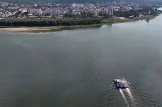 Ο Δούναβης υποχώρησε σε ιστορικά επίπεδα και αποκάλυψε ναυάγιο του 1937