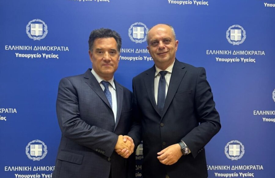 Άδωνις Γεωργιάδης με Χρήστο Καπετάνο: «Προτεραιότητα το νέο κτίριο του ΕΚΑΒ, οι ανακαινίσεις των Κέντρων Υγείας και η ενίσχυση των Νοσοκομείων στη Λάρισα»