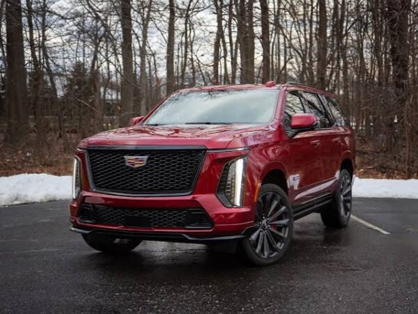 Ο Ντόναλντ Τραμπ παρήγγειλε 250 Cadillac Escalade για την ασφάλειά του