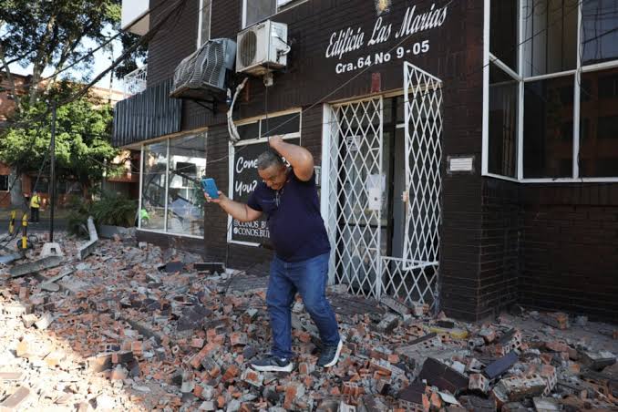 ΑΑΔΕ: Πάνω από 320.000 καταγγελίες πολιτών για φορολογικές παραβάσεις – Εντείνονται οι έλεγχοι ενόψει Δεκαπενταύγουστου