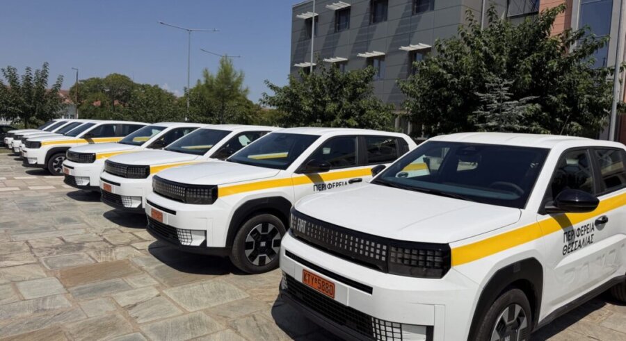 Η Περιφέρεια Θεσσαλίας παρέλαβε τα πρώτα 8 Fiat Panda – Αναμένονται άλλα 5 για την ενίσχυση του υπηρεσιακού στόλου