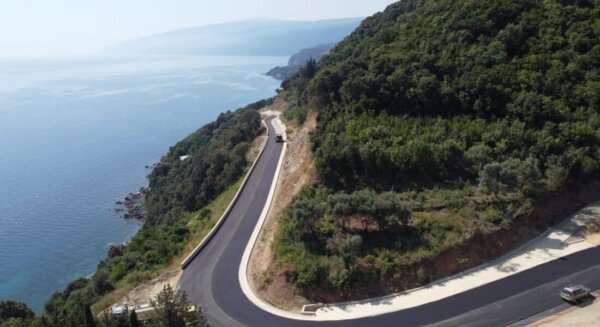 Ρακοπόταμος – Κεραμίδι: Άλλα 2,7 εκατ. ευρώ για τον πολύπαθο παραλιακό δρόμο – Νέα έργα στα σημεία που υποχώρησαν