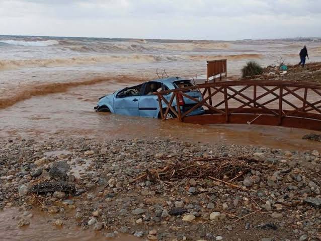 Κρήτη: Το κορεσμένο έδαφος «φοβίζει» περισσότερο από τη βροχή – Ανησυχία για το σαρωτικό κύμα