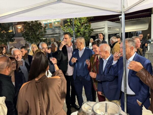 Δήμος Τυρνάβου: Απαράδεκτη η υπαναχώρηση του Επιμελητηρίου Λάρισας από τη χρηματοδότηση της Γιορτής Τσίπουρου