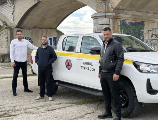 Νέο όχημα 4×4 για τις ανάγκες της Πολιτικής Προστασίας και των δημοτικών υπηρεσιών του Δήμου Τυρνάβου